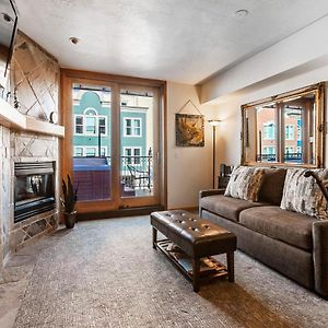 1 Bedroom Condominium Spa #208
